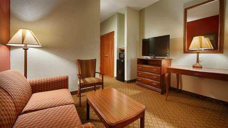 Hotel Western Bradbury And